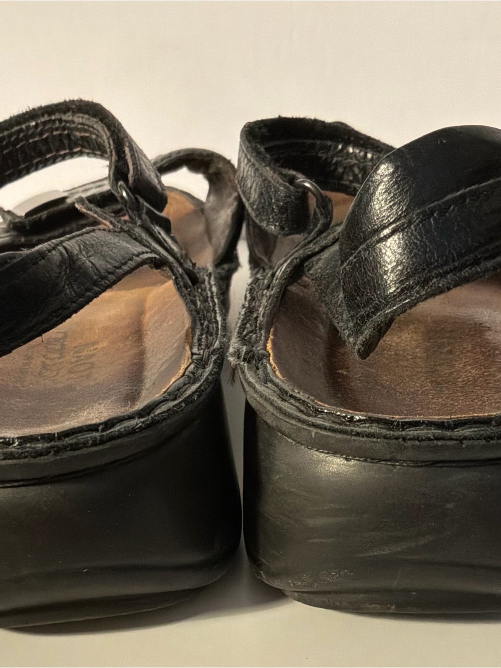 NAOT..Leather Sandals - Picture 5 of 10